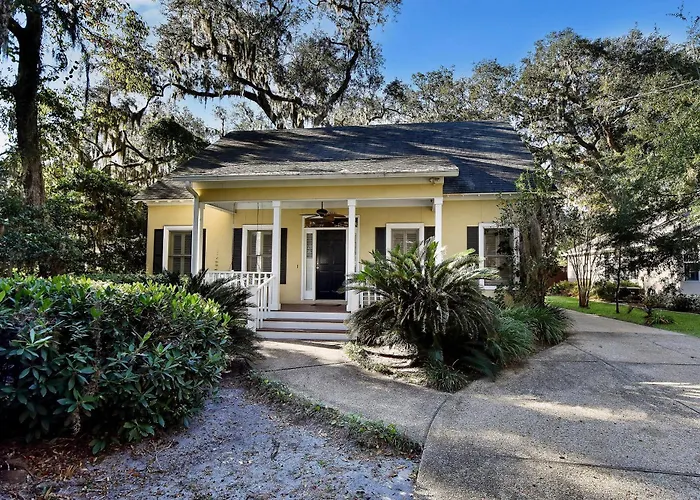321 Broadway Street Villa St. Simons Island