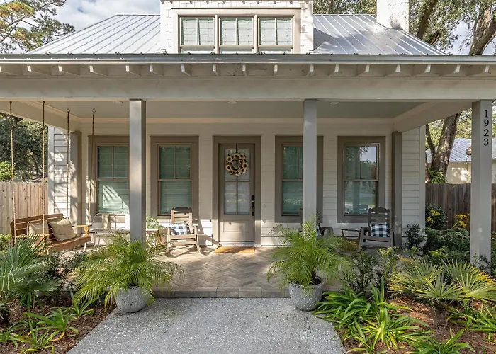 1923 Frederica Road Villa St. Simons Island