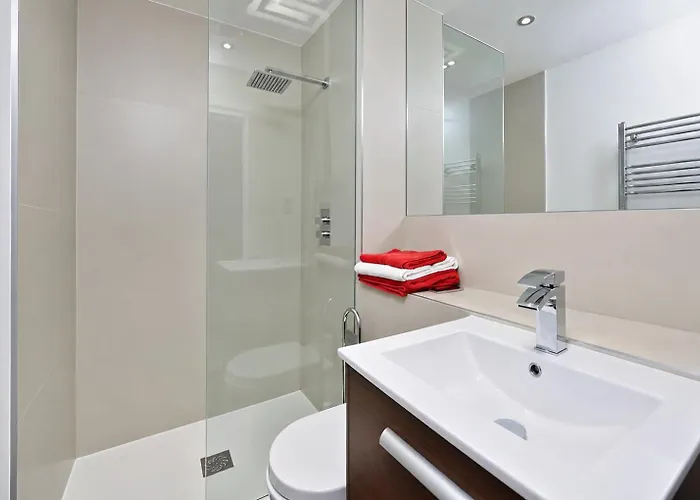 Luxury 4 Bed Home In Central London