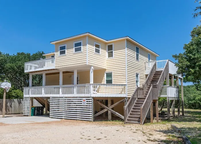 Carolina Breeze - Southern Shores, Chickahauk, 200 Yards To The Beach, Flex Stays, Private Decks