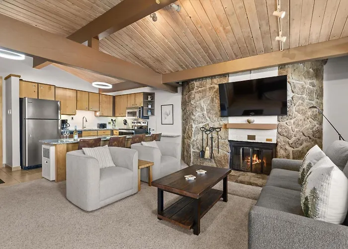 Laurelwood Condominiums 111 Snowmass Village