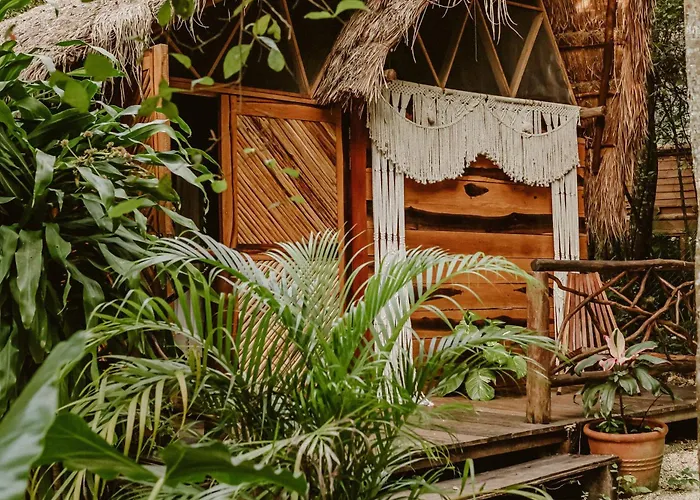 Madre Tierra Eco Habitat Guest House Puerto Morelos