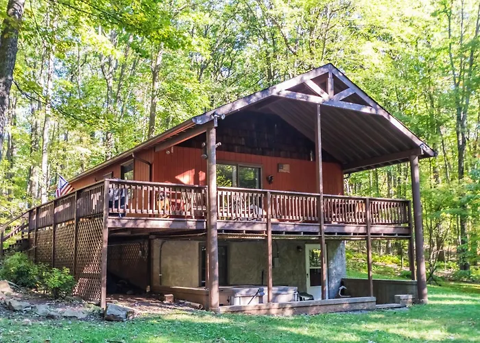 Woodside Retreat Villa McHenry
