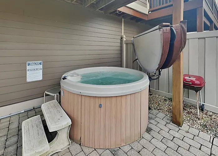 Marsh Run Cove Villa McHenry