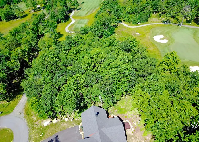 Rockledge Manor Villa McHenry