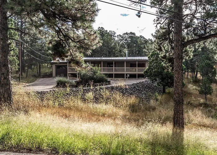 Moon Mountain Escape Villa Ruidoso