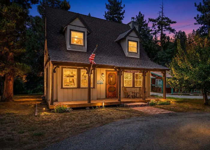 Little Bear Cottage - Cozy, Quaint Cabin With A Great Fireplace And So Many Fun Board Games! Big Bear Lake