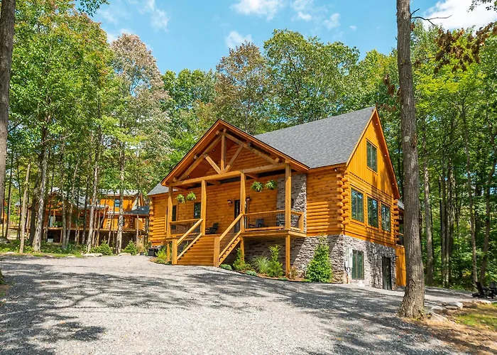 Black Diamond Lodge McHenry