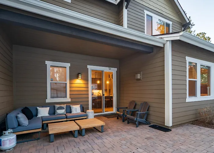 Pinnacle Pines Forest Views Modern Home With Ev Charger Direct Trail Access Flagstaff