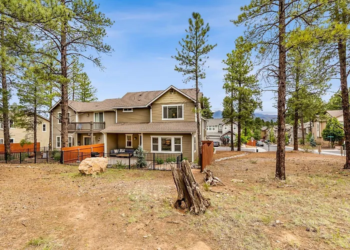 Pinnacle Pines Forest Views Modern Home With Ev Charger Direct Trail Access Flagstaff
