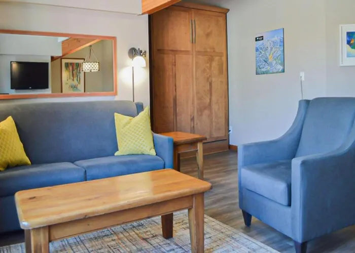 Cahilty Lodge Sun Peaks