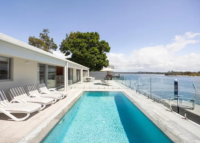 The River Rest - Noosa Jetty Stay