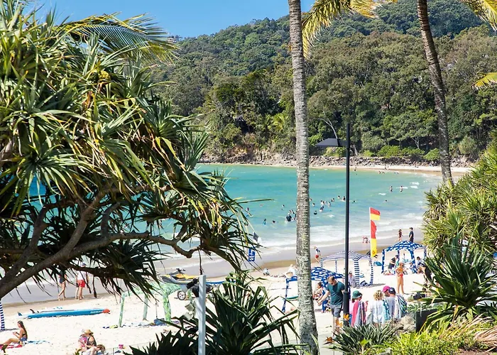 Fairshore 12: Absolute Beachfront, Direct Beach & Pool Access Noosa Heads