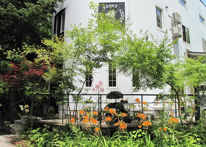 Penke Panke Lodge And Apartments Hakuba