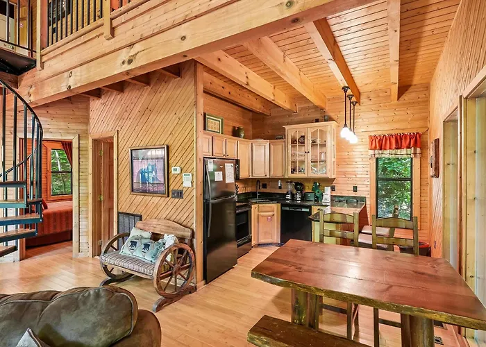 Dreams & Streams Villa Gatlinburg