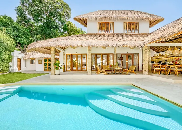 Villa Barcelona - Private 6 Bdr Brand New Villa In Seminyak, Best Location, Large Pool & Garden