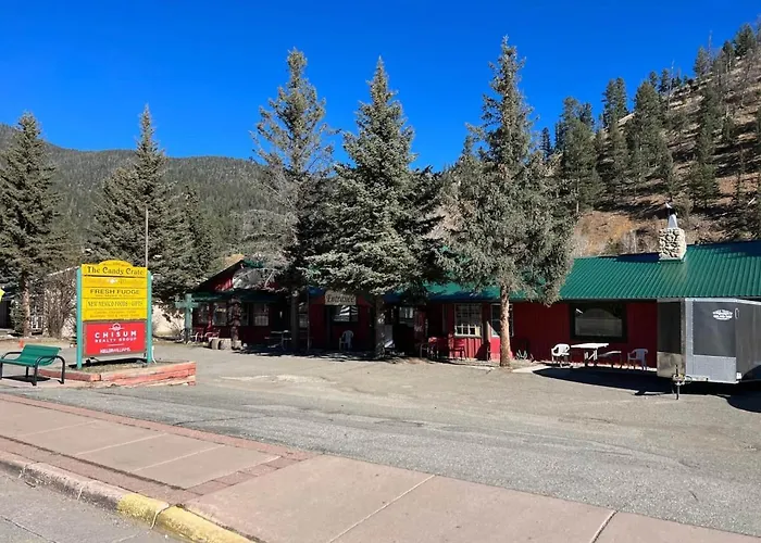 Bellamy'S Ski Haus Red River