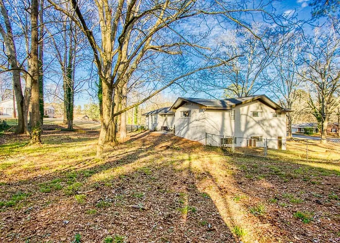 Rocksteady Atlanta Decatur Villa