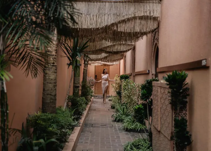 Cyrus Villa Seminyak By Ini Vie Hospitality
