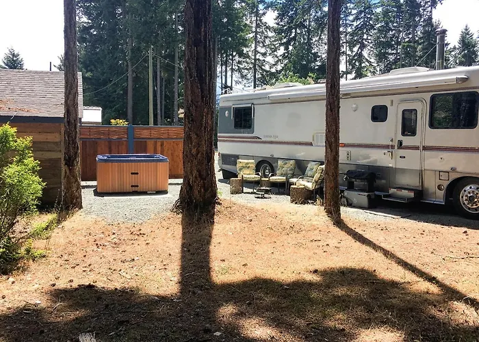 The Great Escape - Shirley & Bunkhouse Villa Sooke