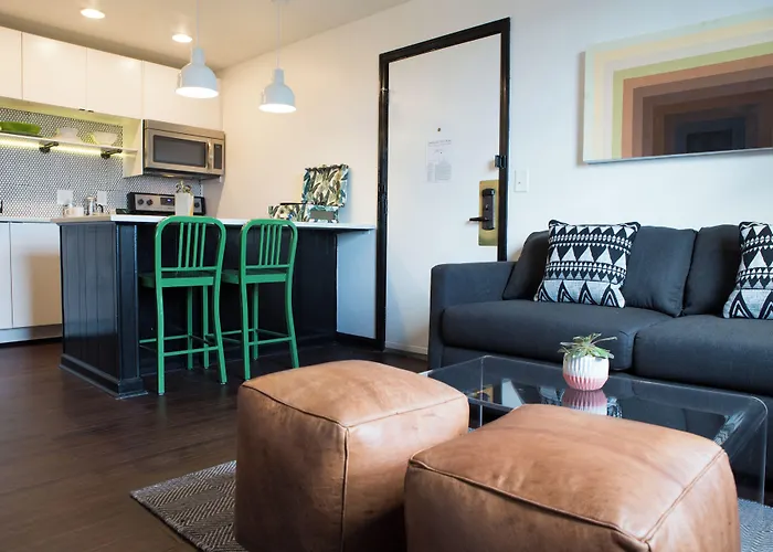The Sobro Guest House By Avantstay Nashville