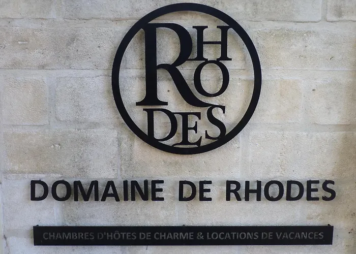 Domaine De Rhodes - Locations De Vacances / Vacation Rentals Avignon