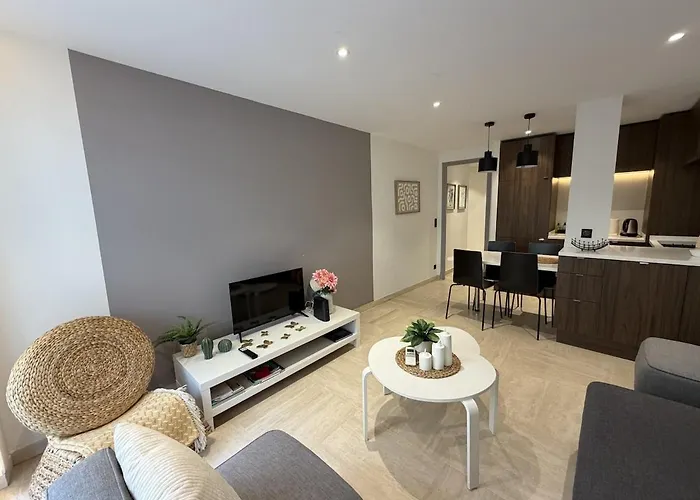 Renovated 2 Bedrooms - Boulevard De La Croisette Cannes