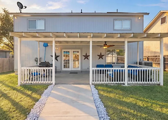 Luxury 5Br House With Pool By Seaworld & Lackland San Antonio