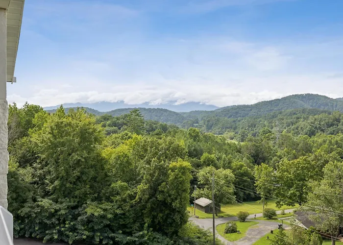 Wp552 Whispering Pines Villa Pigeon Forge