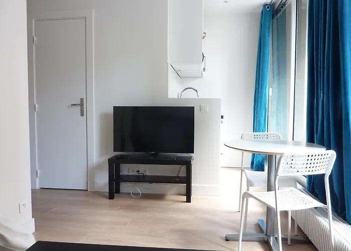 Eiffel Grenelle Apartment Paris