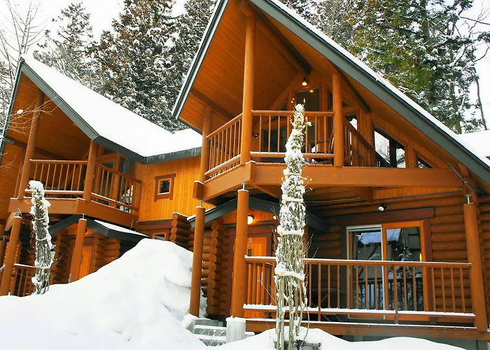 Big Bear Chalets & Apartments Hakuba