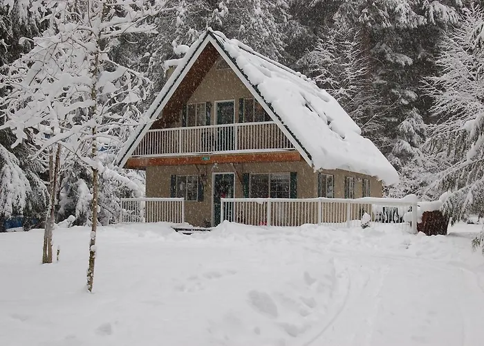 Mt Baker Snowline Chalet Glacier