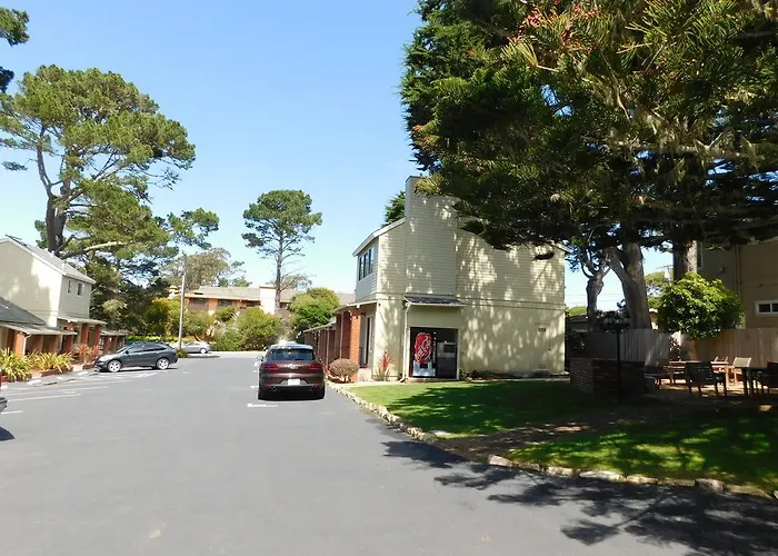 Pine Acres Lodge Pacific Grove