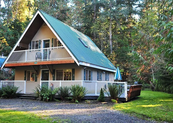 Mt Baker Snowline Chalet Glacier
