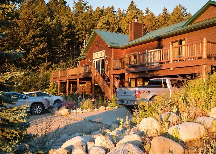 Two Bears Inn Bed & Breakfast Red Lodge
