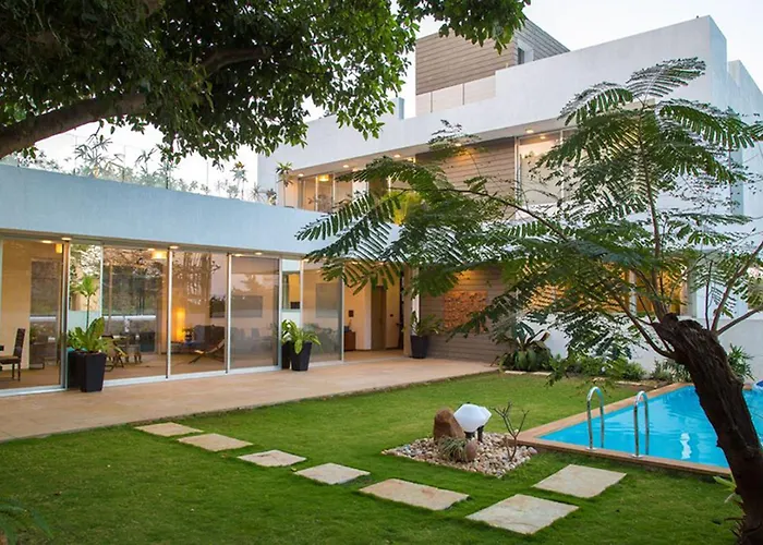 El House By Stayvista - Unwind In A Villa With Pool And Lush Lawn Lonavala