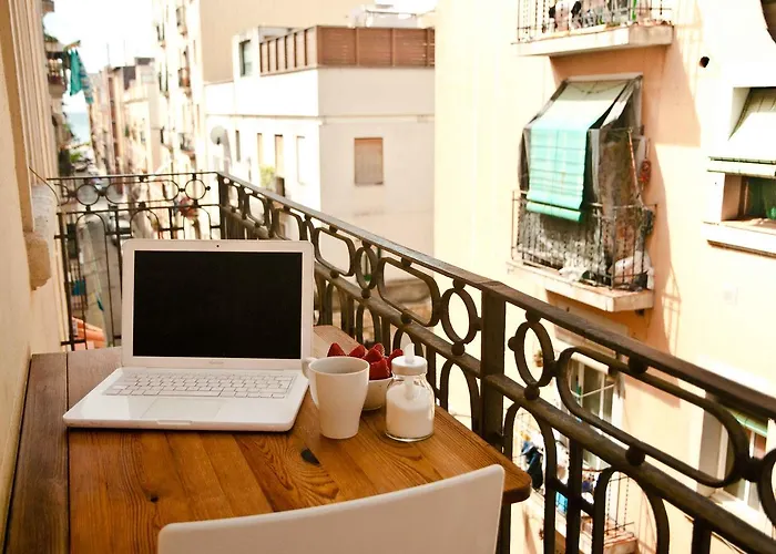 Barceloneta Suites Apartments Beach