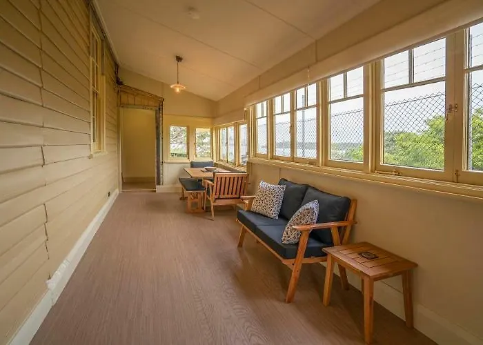 Steele Point Cottage Sydney