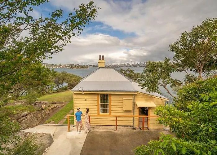 Steele Point Cottage Sydney