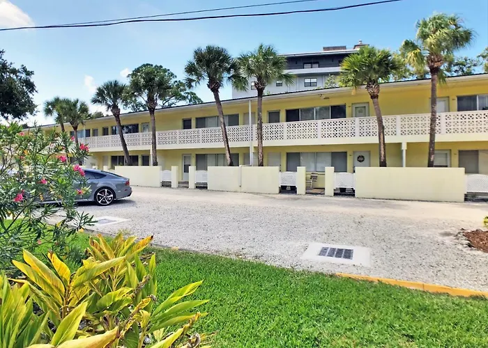 Sea Club II 5955 #8E Villa Siesta Key