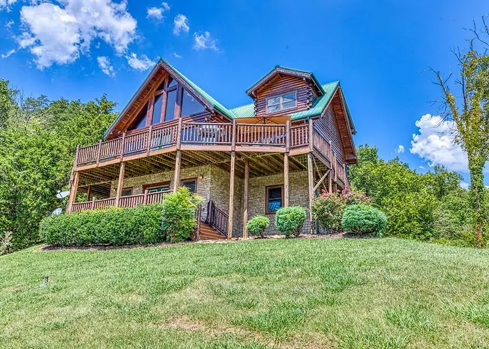 Majestic Lakefront Lodge Sevierville