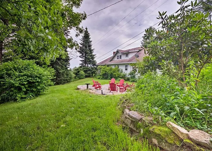 Historic Cabin With Fire Pit, Walk To Village Spruce Pine