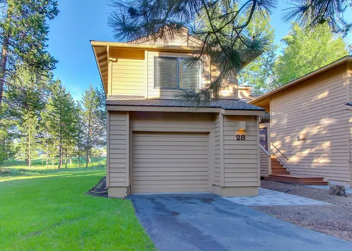 Fairway Village 28 | Discover Sunriver