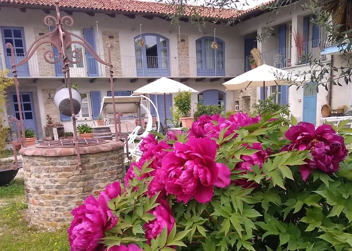 Cascina Giardini Guest House Alba 