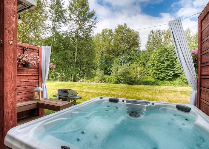 Moon River Suites #1 North Bend
