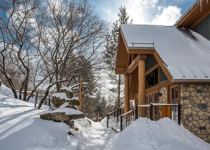 L'Equinoxe Rendez-Vous Mont-Tremblant Villa