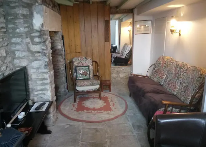 Swan Walkers Cottage Bath