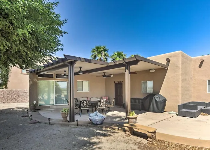 Rivers Edge Golf Condo With Beach Access And Patio! Needles