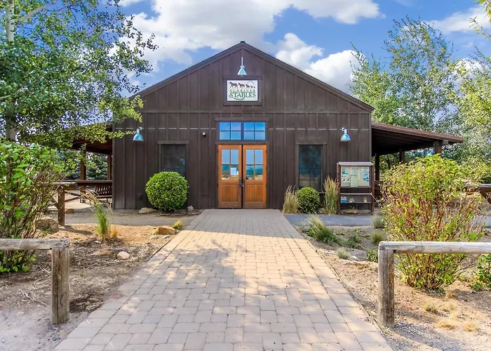 Fairway Village 28 | Discover Sunriver