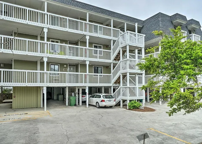 Ocean Dunes Kure Beach Condo W/ Balcony & Pool